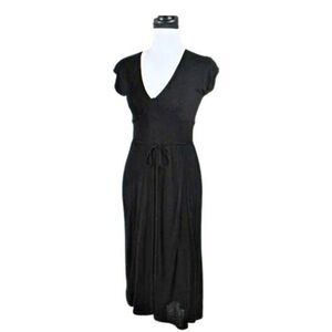 BCBG Dress Black Wrap Mid Length V-Neck Cap Sleeve Lined Women's Size Small